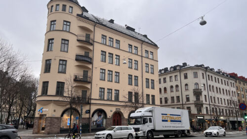 Flyttbil på Götgatan